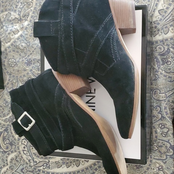 Nine West Black Suede Leather Booties Size 10 - Picture 1 of 5